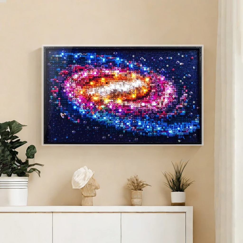 ™Galaxa | מסגרת תמונה אמנות פיקסל – עיצוב , ארון תקרה