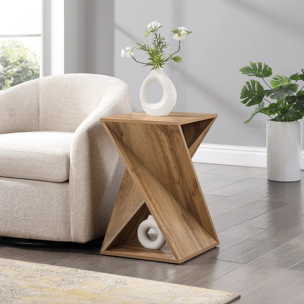 Calida™ | Mesa auxiliar escultórica con diseño retorcido
