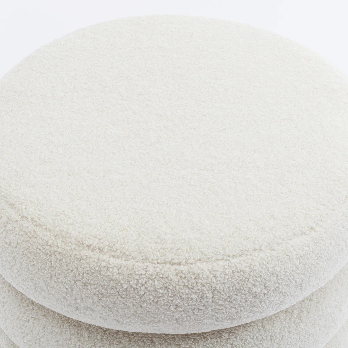 Alvare™ | Ottomana redonda tapizada con almacenamiento