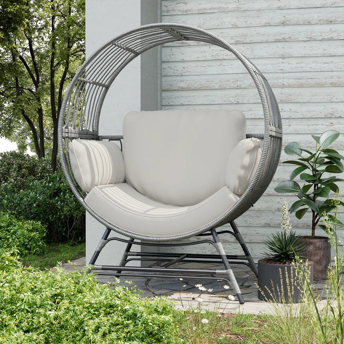 Ambiente™ | Silla tipo huevo de mimbre para patio