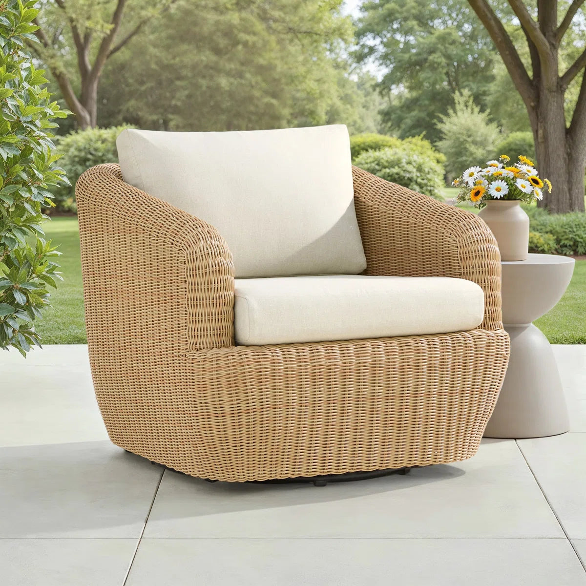 Costa™ | Silla lounge exterior giratoria con estructura de ratán